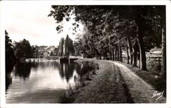 CPA Josselin (Morbihan) el rio la trayectoria de la remolque y el castillo esplendido