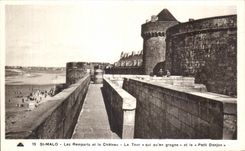 Paredes del St Malo de CPA y el castillo la torre que qu en grogne y la pequena subsistencia