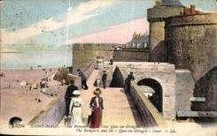 CPA Saint Malo Les Remparts la Tour Quic en Groigne