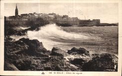 El St Malo de CPA efectua ondas
