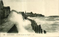 CPA Saint Malo Le Sillon un Jour de Tempete