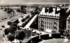 Conocen al santo Malo de CPA la cara de las paredes como Granda Batterie