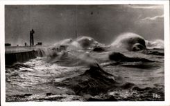 Tormenta de CPA Le Havre con el embarcadero norteno