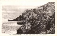 CPA La Pointe du Raz Le Moine vu de l extreme pointe Region d Audierne