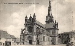CPA Sainte Anne Auray the Basilica and the Place