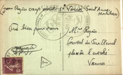 CPA Sainte Old Anne Auray Statue of Sainte Anne being in the Cloister