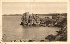 CPA Ploumanach en Perros Guirec Les Rochers du Squevel