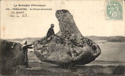 CPA Le Bretagne Pittoresque Tregastel La Pierre Branlante Enfants Folklore 