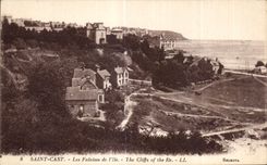 CPA Saint Cast Les Falaises de l Ile The Cliffs of the Ile