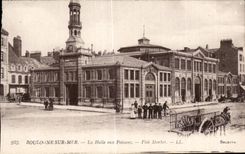 CPA Boulogne on Sea the Market With the Forest pastures