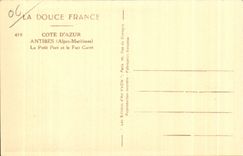 CPA Antibes Alpes Maritimes LE Petit Port et le Fort Carre Bateau