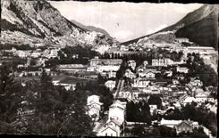 Caminos de CPA de las montanas grandes Braicon en el contenido