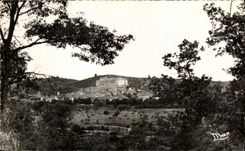 CPA Greoux Les Bains Vue generale et le Chateau