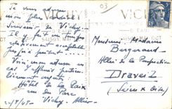 CPA Vichy Esplanade de l Hotel de Ville