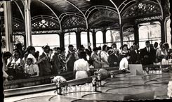 CPA Vichy Allier La Source Chomel