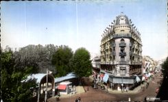 CPA Vichy Allier Reine des Villes d Eaux Vue sur les President Wilson