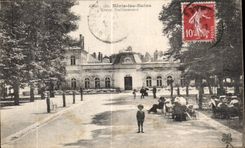CPA Neris Les Bains Nouvel Etablissement