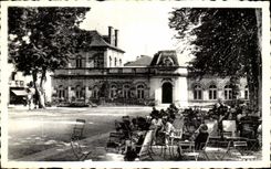CPA Neris Les Bains Entree du Grand Etablissement Thermal