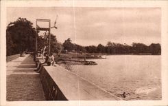 CPA Montlucon Allier the Beach