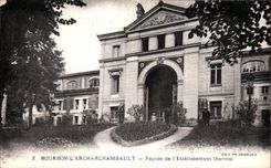 CPA Bourbon l Archambault Facade de Etablissement thermal