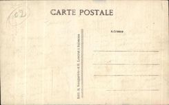 CPA Soissons Le monument of the Place of Repubilque