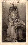 CPA Femme Folklore Costume