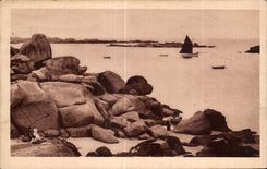 CPA Tregastel Les Rochers De La Baie