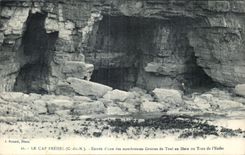 CPA the Cape Frehel Entrance one of the Many Caves of Toul year Ifern or Hole of Hell