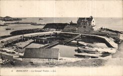 CPA Roscoff Le Large Fish pond