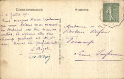 CPA Gumiliau (Finistere) Le Calvaire et I Eglise
