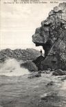CPA Primel (Finistere) a Heavy swell to the Rock of Manor house Ar Zalou