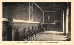 CPA Chateau d Ancy le Franc Galerie de Pharsale