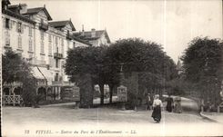 CPA Vittel Entrance of the Park of I Establishment