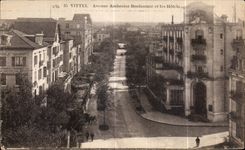 CPA Vittel Avenue Ambroise Bouloumie et les Hotels