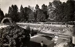 CPA Vittel (the Vosges) the Swimming pool
