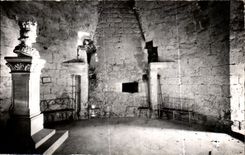 CPA Dourdan Rez del camino del Saint Louis del Stele de la chimenea de la subsistencia