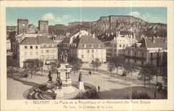 CPA Belfort the Place of the Republic and the Monument of the Three Steges With Far the Castle and the Lion
