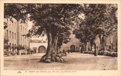 Montaje co de CPA Corte grande de Odile