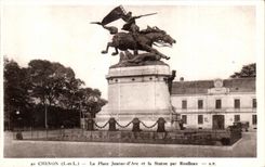 CPA Chinon the Place Jeanne Arc and Statue by Roller