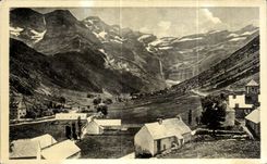 CPA Gavarnie Le Circus Seen of Village