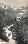 CPA Gavarnie High Pyrenees Le Gave And the circus seen of the village