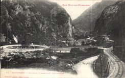 CPA the High Pyrenees Road of Pierrefitte Le snail