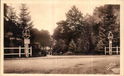 CPA Capvern les Bains Entrance of the Refreshment bar and the Thermal baths