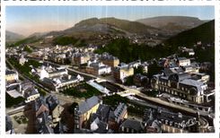 CPA L Auvergne La Bourboule Vue Generale prise de la Roche des Fees