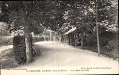 CPA Chatel Guyon un callejon del parque