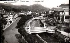 CPA L Auvergne La Bourboule Perspective sur les Ponts de la Dordogne