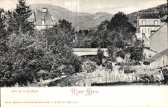 CPA Pont of the Dordogne Mont Gilds