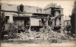 Castillo de CPA del castillo de la ciudad (Oise) de la ciudad (Oise) Militaria