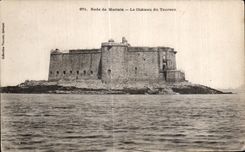 CPA Rade de Morlaix Le Chateau du Taureau