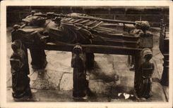 CPA gothlque Locronan Tomb of Xve Century of Saint Ronan in Penity built by Renee de Franc